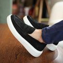 Mocassim Masculino Sola Alta Loafer Derby em Camurça Costurado Premium