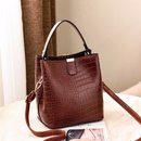 Bolsa feminina Transversal Couro Tote Media Espaçosa Casual Vintage Elegante[A9839]